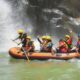 BUPATI Sergai H. Darma Wijaya bersama Ketua TP PKK Kab. Sergai Hj. Rosmaida Saragih Darma Wijaya, Wabup Sergai H. Adlin Tambunan bersama Ketua GOPTKI Kab. Sergai Ny. Aini Zetara Adlin Tambunan arung jeram menikmati indahnya sungai Bahbolon. Waspada/Ist