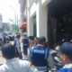 DINAS Perhubungan (Dishub) Kota Medan melakukan penertiban parkir tepi jalan di atas trotoar Jalan Ahmad Yani, Kelurahan Kesawan, Kecamatan Medan Barat, Minggu (1/10). Waspada/Ist