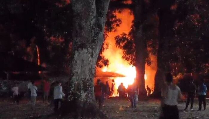 7 Pondok Jompo Gunung Selamat Aeknabara Ludes Terbakar