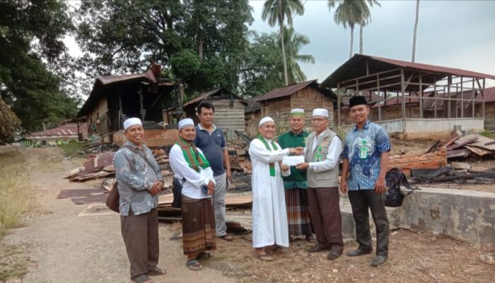 Baznas Palas Kunjungi Pondok Jompo Gunung Selamat Aeknabara Tonga