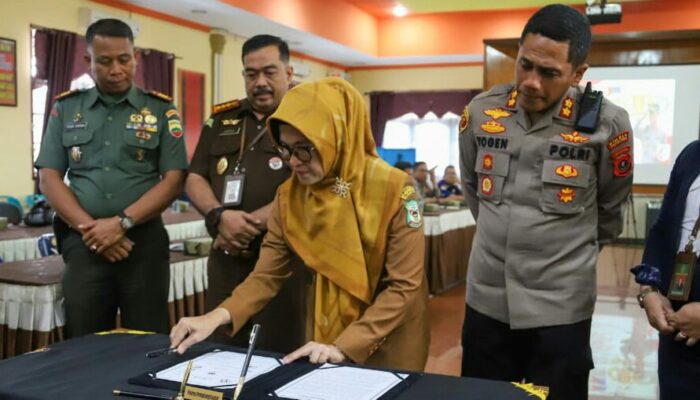 Wali Kota P. Siantar Tandatangani Deklarasi Pemilu Damai 