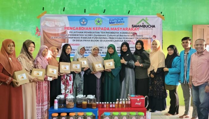 Dosen Unsam Demonstrasikan Pembuatan Teh Probiotik Kombucha