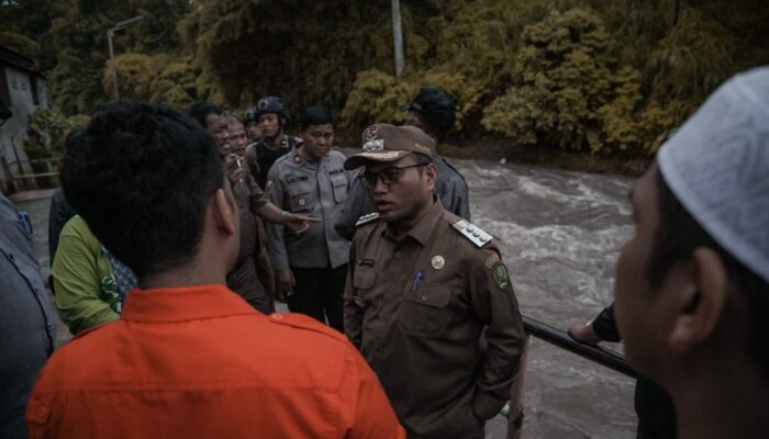 2 Anak Hanyut Dari Bawah Jembatan Siborang Sidimpuan