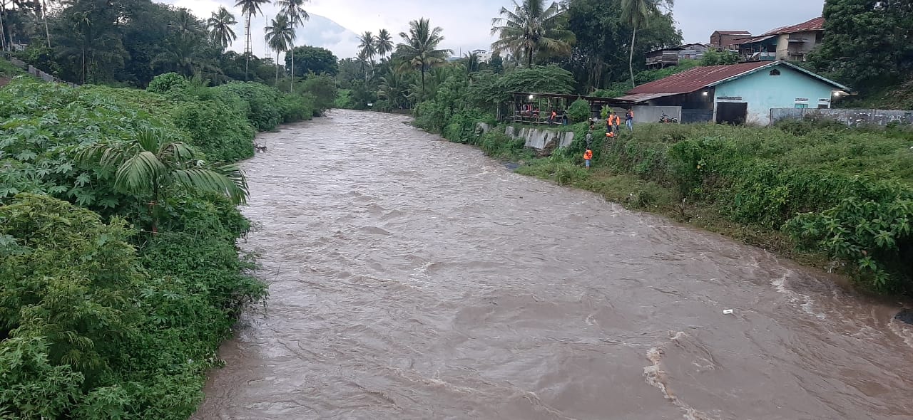 2 Anak Hanyut Dari Bawah Jembatan Siborang Sidimpuan 2 Anak Hanyut Dari Bawah Jembatan Siborang Sidimpuan