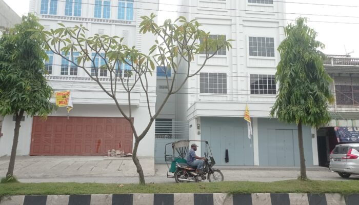Di Binjai, Ruko 5 Lantai Berdiri Megah Lewati GSB Dan GSS