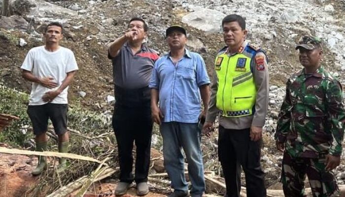 Hari Ketiga Pencarian, Dua Korban Longsor Bukit Simarsolpah Belum Ditemukan