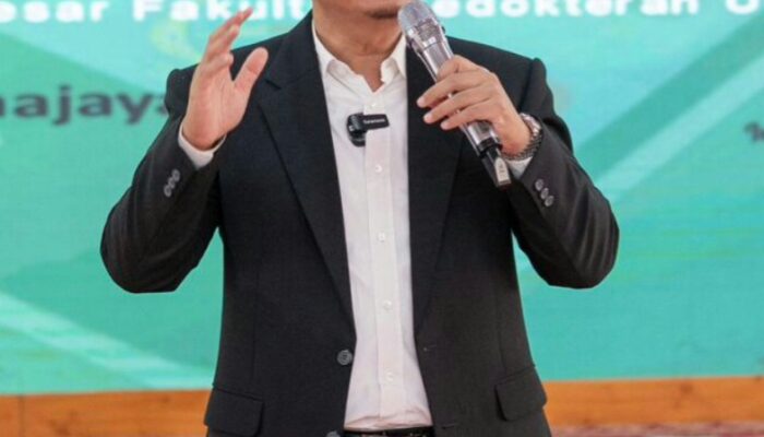 Dampak Gadget Multidimensi, Prof.Ridha Dharmajaya; Efek Kontrol Keluarga Dan Lingkungan Semakin Berkurang