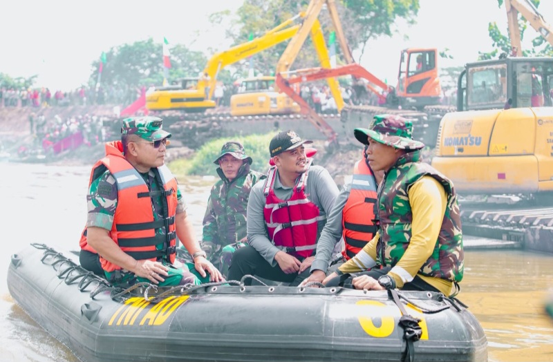 Apresiasi dan Dukung Pembersihan Sungai Deli, Akademisi: Bobby Nasution Wali Kota Peduli Banjir