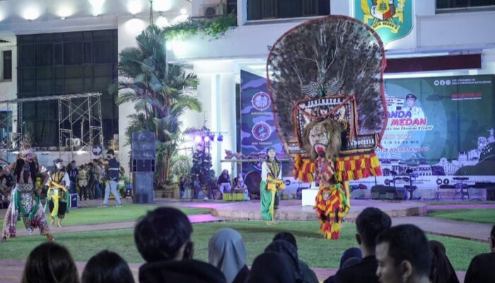 Pertunjukan Seni Beranda Kreatif Medan Cuatkan Semangat Patriot