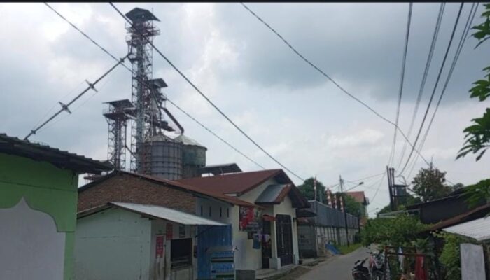 Polusi Udara Dari Pabrik Jagung Cemari Pemukiman Warga Medan Deli