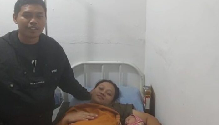 Azi Pratama Pangaribuan Gratiskan Persalinan Warga Simalungun