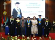 Ukrida Kukuhkan Guru Besar Bidang Ilmu Manajemen