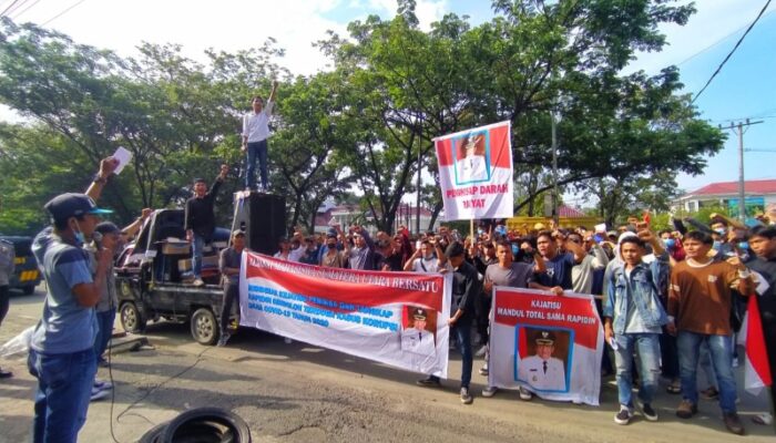 Kasus Dana Covid-19, Mahasiswa Desak Kejatisu Tangkap Rapidin Simbolon 