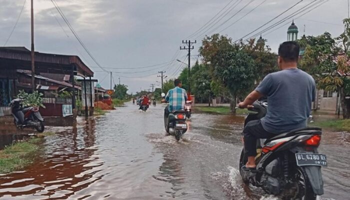 Ibukota Aceh Singkil Dikepung Banjir