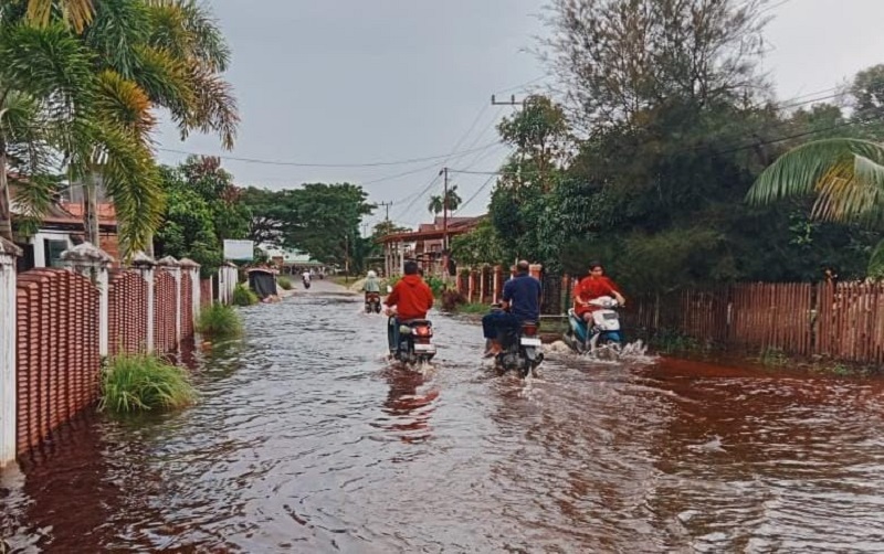 Sekolah Di Singkil Masih Libur Karena Banjir