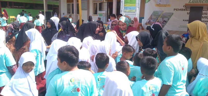 Pj Bupati Launching Edukasi Pangan Bergizi Di SDN Cot Mee