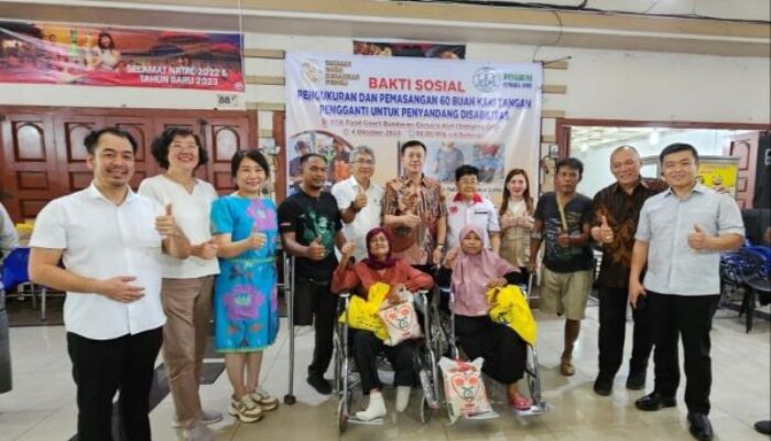 Penghuni Cemara Asri Dan Roda Kabajikan Peduli Lakukan Baksos