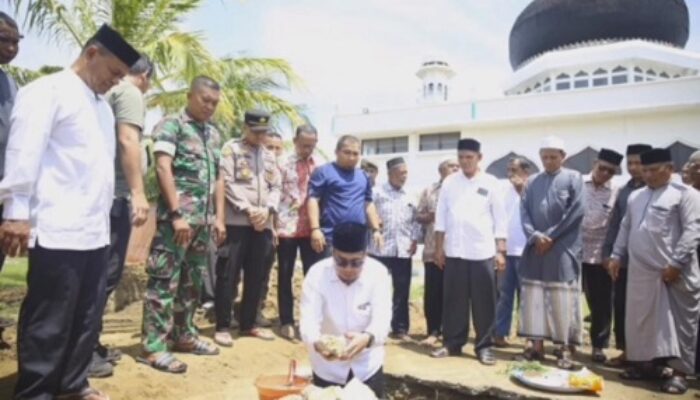 Peletakan Batu Pertama Perluasan Masjid Tgk Chiek Maharaja Ghurah