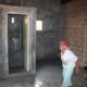 Dapur dan kamar mandi Nek Kartini yang baru saja dibangun AK. Waspada/ist