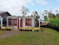 Angin Kencang Disertai Hujan Es Hantam Dua Desa Di Dairi