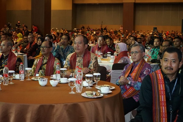 Wakil Bupati Asahan Taufik Zainal Abidin Siregar sedang mengikuti Rakornas Penyelenggaraan Pengawasan Pemerintah Daerah dan Pemutakhiran TLHP 2023 bersama Inspektorat Jenderal (Itjen) Kemendagri, di Medan. Waspada/Ist