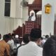 Khatib Jumat di Masjid Agung Nur Ala Nur Panyabungan H. Ahmad Sukhaimi, LC, MA mengajak umat muslim membantu Palestina. Waspada/Irham H. Nasution