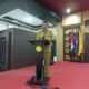 Asisten III Setdakab Drs Adamy, MPd, membuka kegiatan Konsultasi Publik ke-2 Penyusunan Revisi Qanun RTRW Kabupaten Aceh Utara Tahun 2012-2032 di Aula Kampus Politeknik Negeri Lhokaeumawe (PNL), Selasa (17/10) pagi. Waspada/Maimun Asnawi