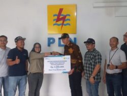 Paskibraka Asal Madina Terima Bantuan Pendidikan Dari PLN UP3 P.Sidimpuan