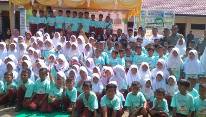Pj Bupati Launching Edukasi Pangan Bergizi Di SDN Cot Mee