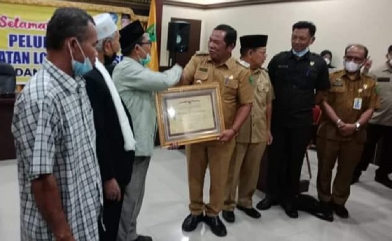 Jadi Marbot 8 Tahun, Antar Zainal Efendi Hasibuan Raih S1-S3