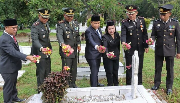 Ziarah Nasional Peringati HUT TNI Ke TMP P.Siantar