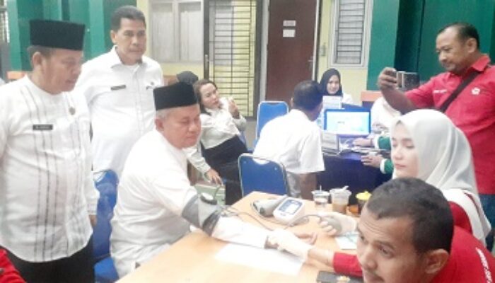 Sambut Hari Santri Nasional, Kanwil Kemenagsu Donor Darah