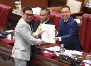 Melalui Rapat Paripurna, DPR Sahkan Pengganti UU ASN
