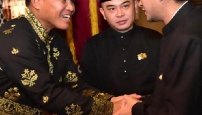 Kesultanan Deli Beri Gelar Kebangsawanan Kepada KASAL Kuatkan Konsep Ekonomi Biru