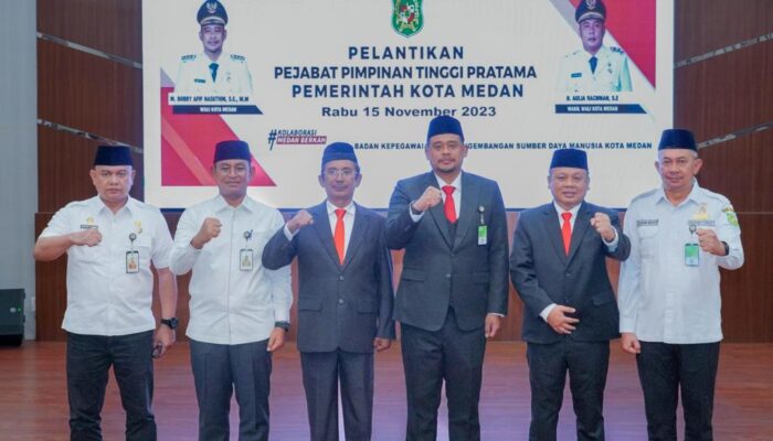 Wali Kota Lantik Endar Jadi Kepala Bapenda Dan Benny Sinomba Jadi Kadis Pendidikan Dan Kebudayaan