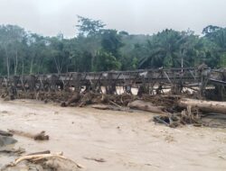 Pasca Banjir Bandang, Pemkab Langkat Hitung Biaya Pembangunan Jembatan