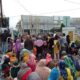 Puluhan petani demo Kejari Binjai di Jalan T Amir Hamzah, Kecamatan Binjai Utara. (Waspada/Ria Hamdani)