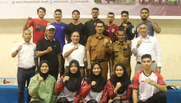 10 Atlet Anggar Aceh Ikut International Fencing Championship