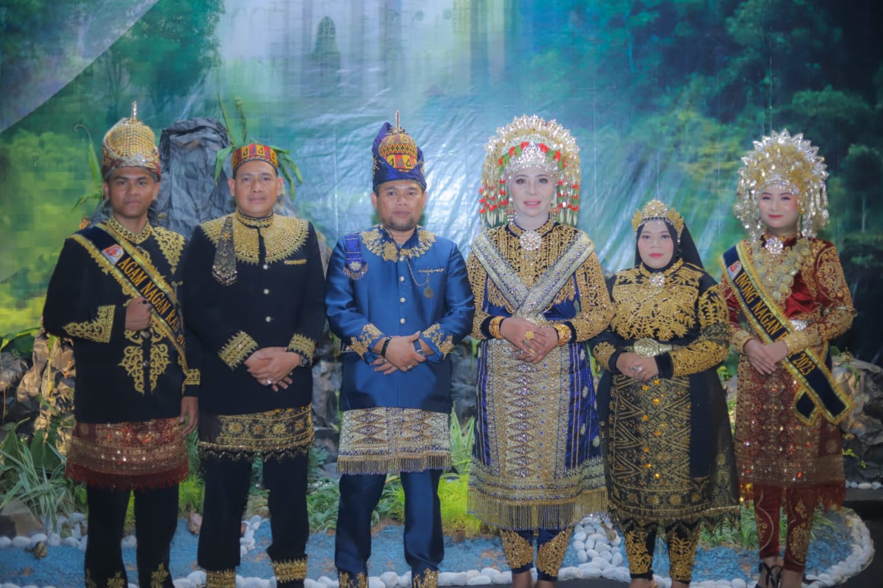 Usai Pembukaan PKA Ke-8, Pj Bupati Tinjau Anjungan Nagan Raya