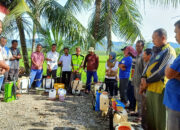 Lab PHP Semprot Massal Hama Padi Petani Abdya