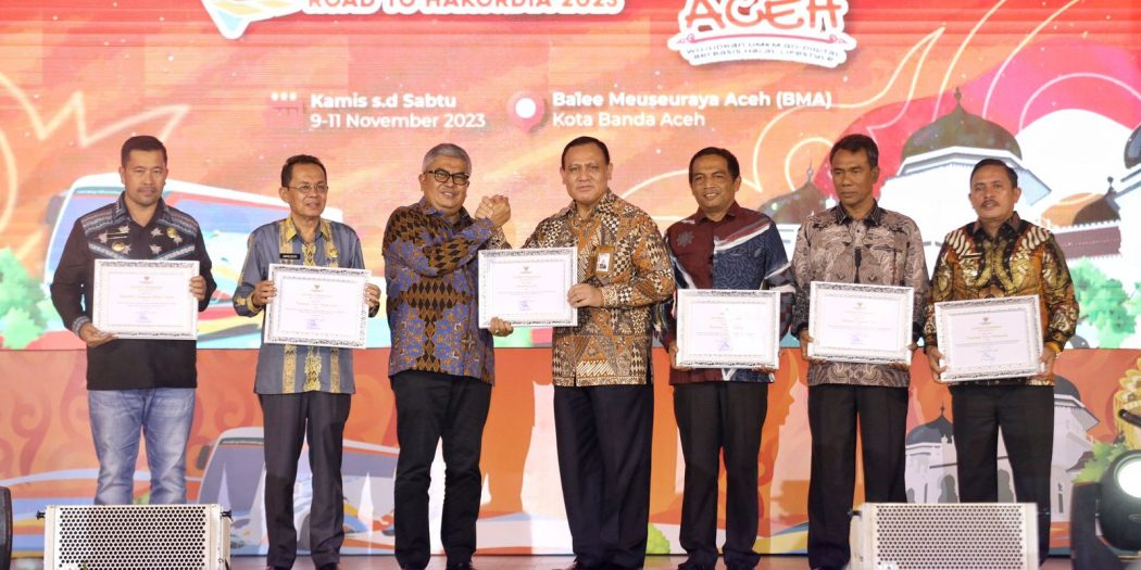 Pemerintah Aceh Terima Tiga Penghargaan Dari KPK RI