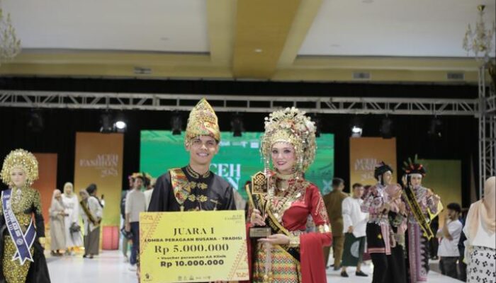 Aceh Besar Juara 1 Aceh Fashion Festival PKA 8