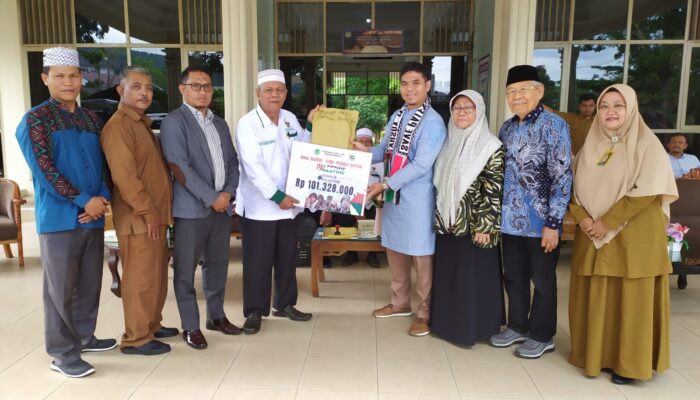 YPI BM Muda Nurul ‘Ilmi Padangsidimpuan Serahkan Donasi Untuk Palestina Rp101,3 Juta