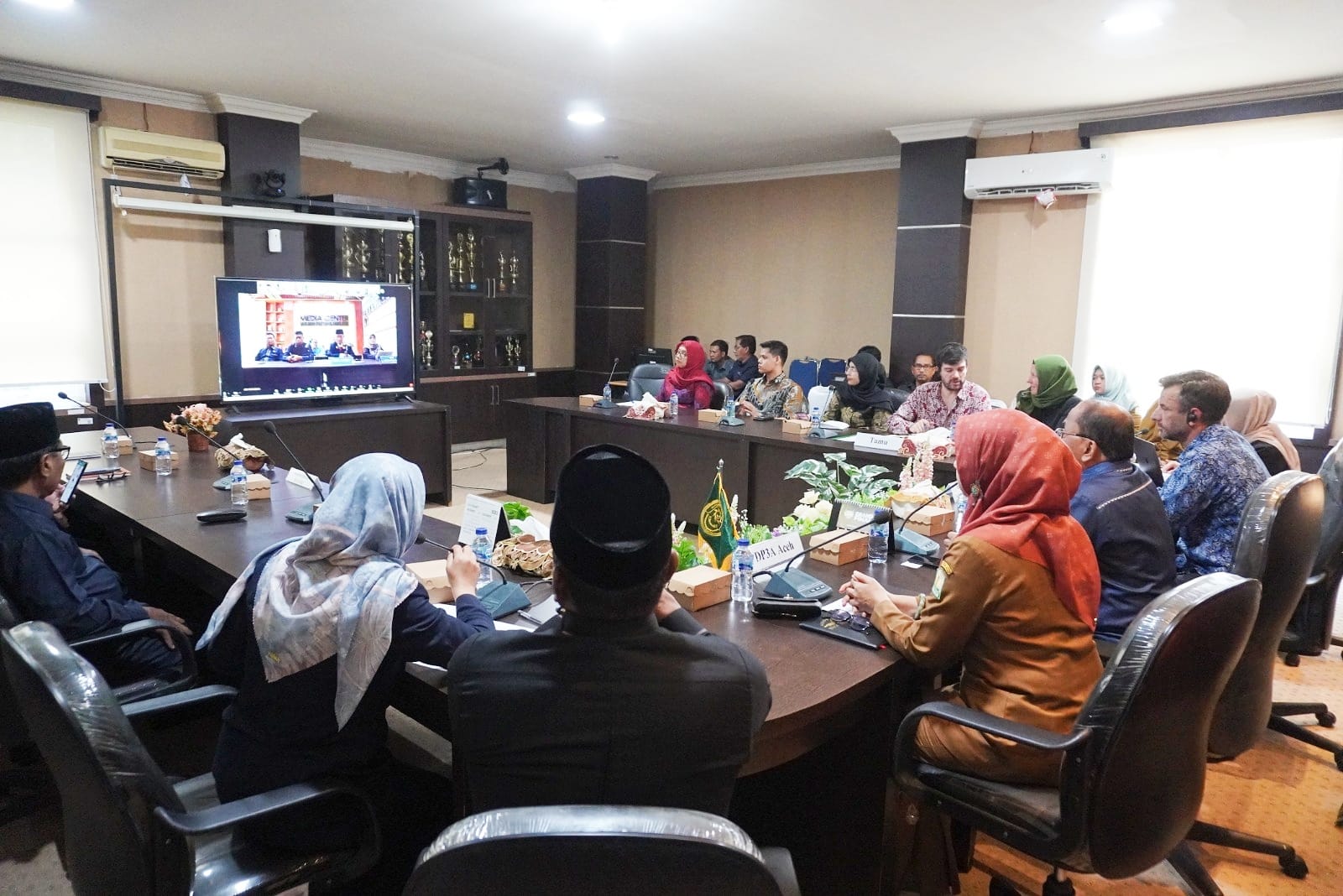 Wakil Duta Besar Australia Kunjungi Mahkamah Syar’iyah Aceh Wakil Duta Besar Australia Kunjungi Mahkamah Syar’iyah Aceh