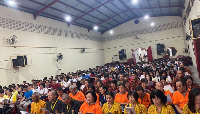 11 Bhikkhu Hadiri Kathina Di Asahan