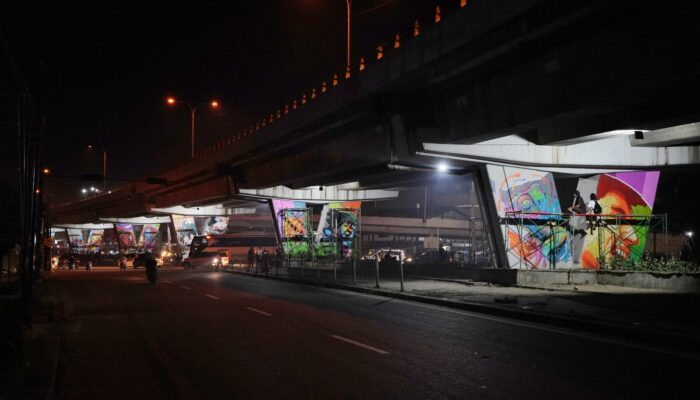 Karya Seniman Mural dari Manca Negara Hiasi Pilar Flyover Amplas