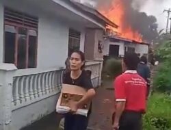 Dua Rumah Ludes Terbakar Di Medan Labuhan