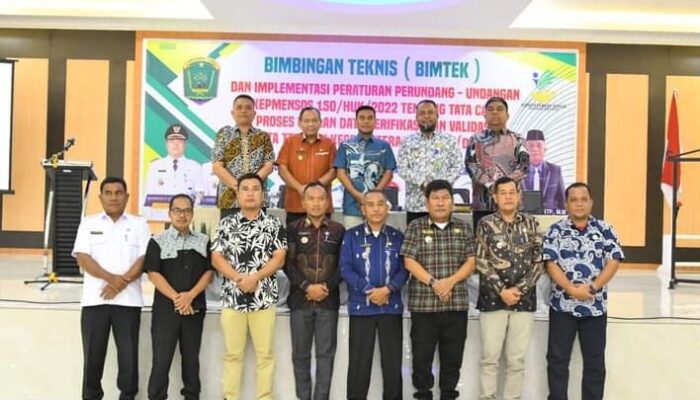 Wabup Labura Buka Bimtek Dan Implementasi Verifikasi Serta Validasi DTKS