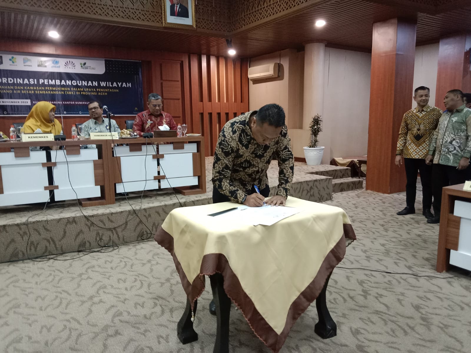 Aceh Besar Teken Komitmen Bersama Pencapaian SBS