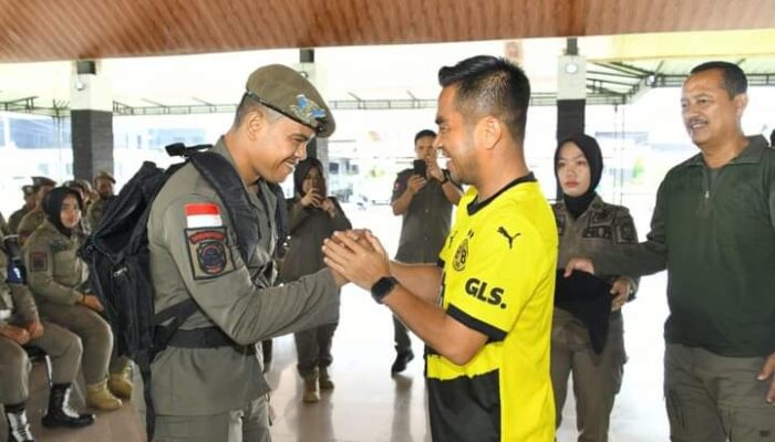 Wabup Labura Buka Pendidikan Pelatihan Dalmas Dan Turjawali